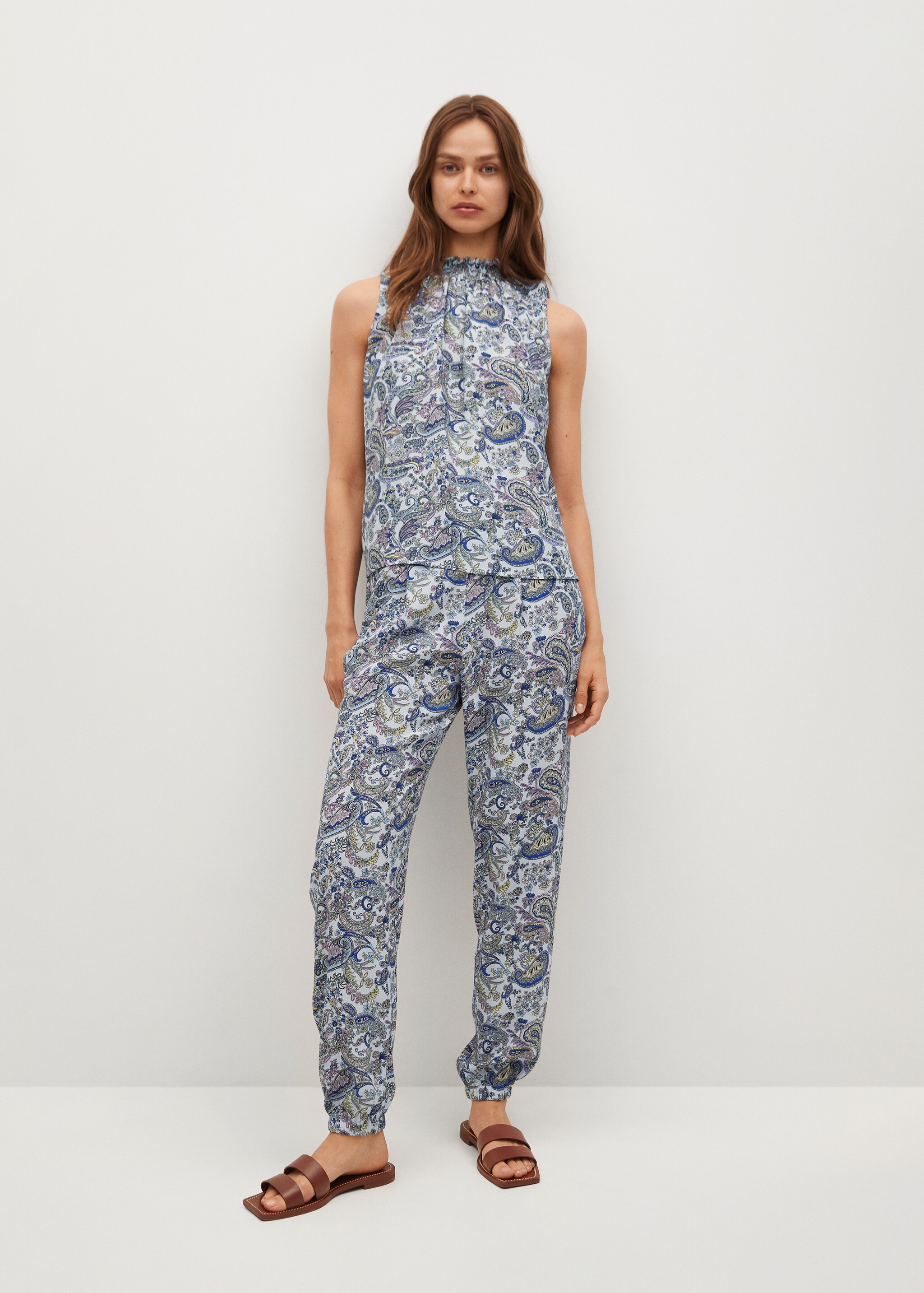 Pantalón estampado paisley - Plano general