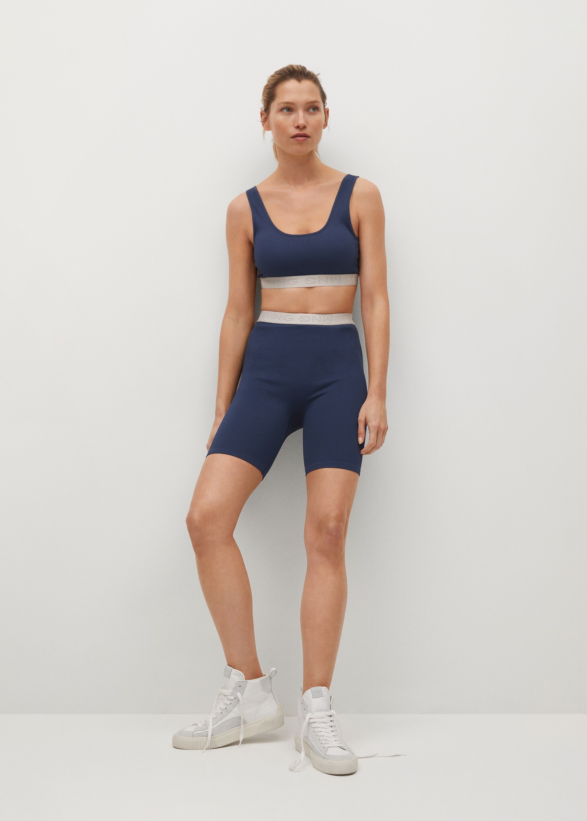 Adaptive sport leggings - General plane
