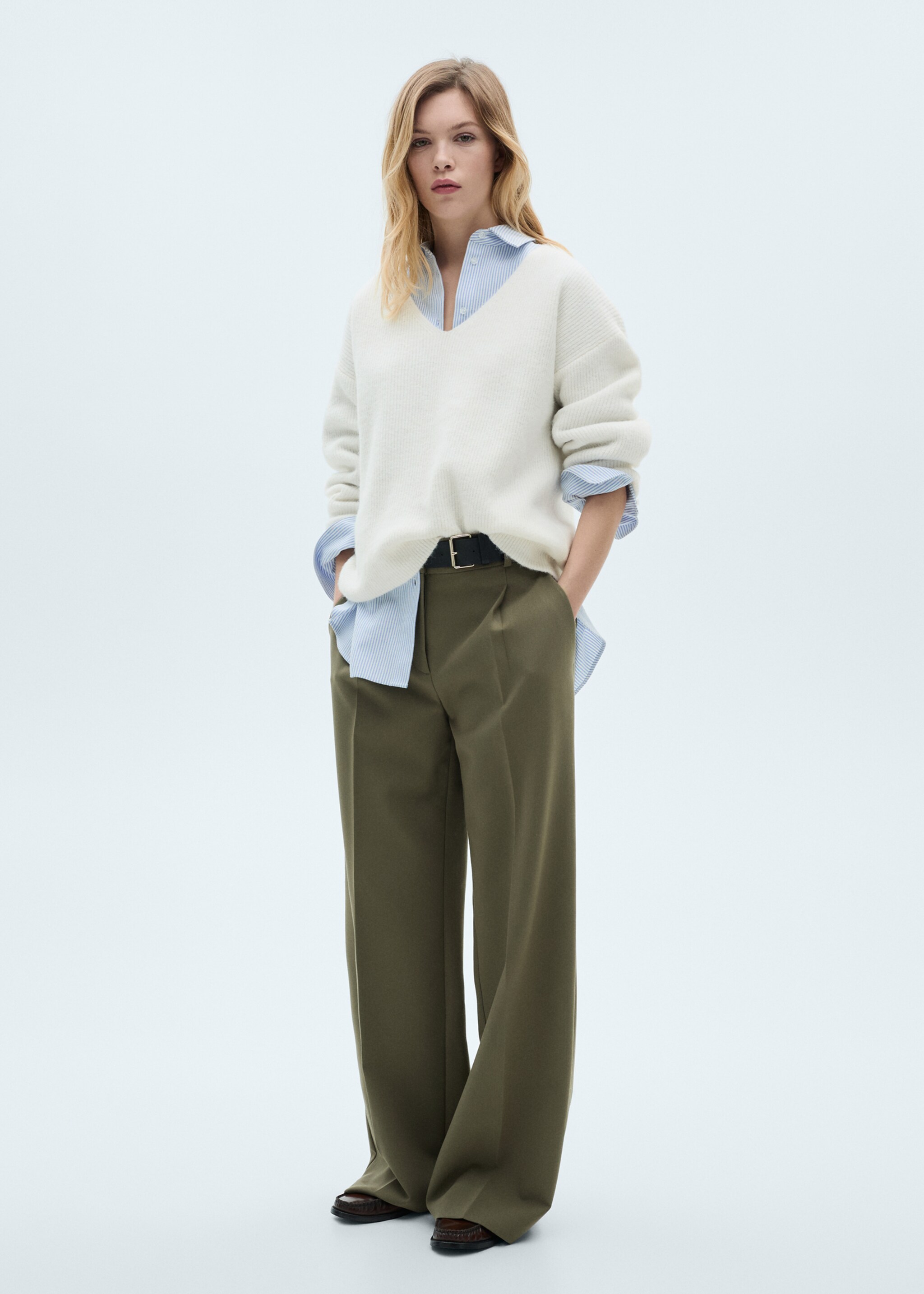 Strickpullover mit V-Ausschnitt - Allgemeine Ansicht, Ecru. Ref: 87090423-00.