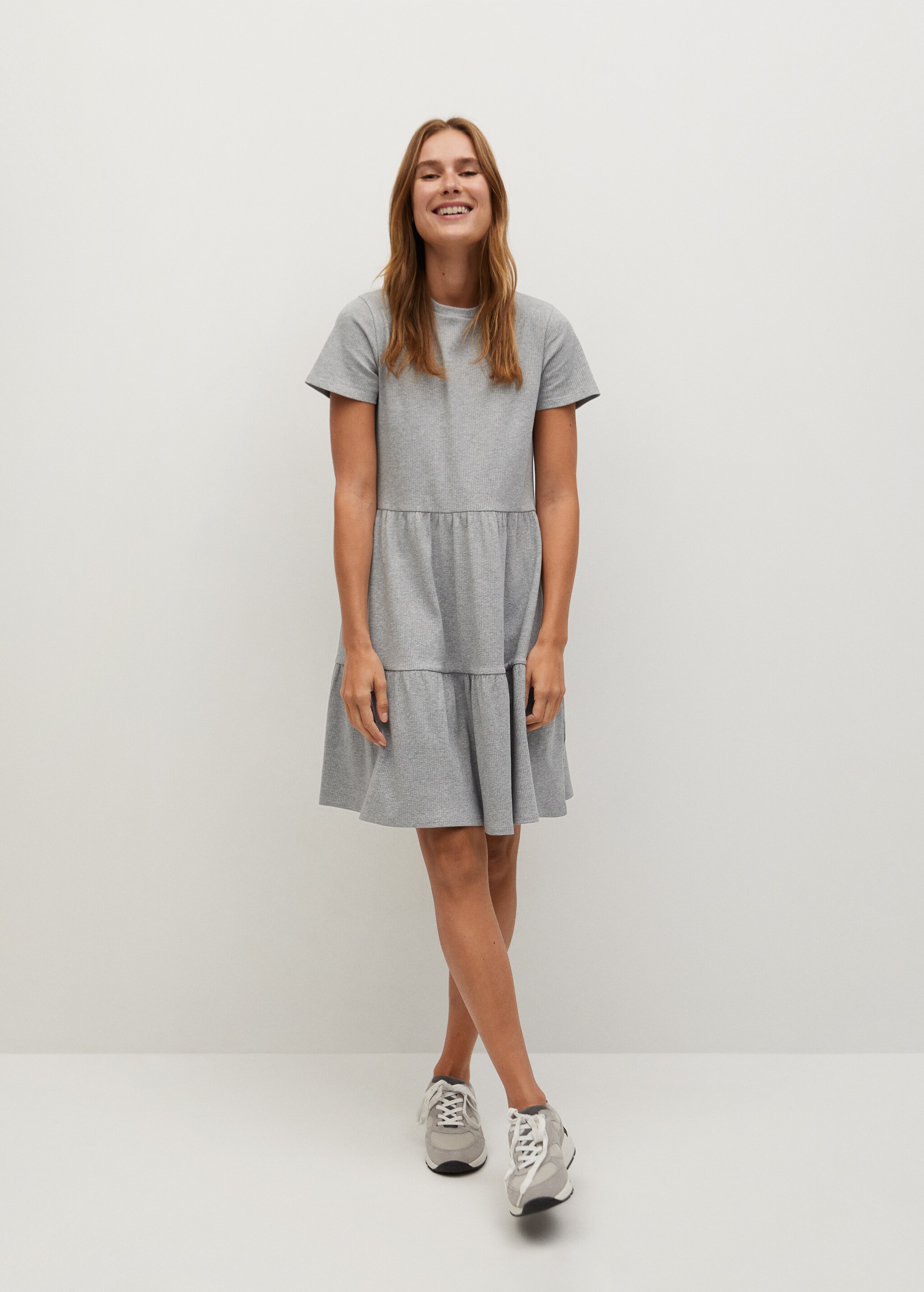 Baumwollkleid mit Rüschen - Allgemeine Ansicht