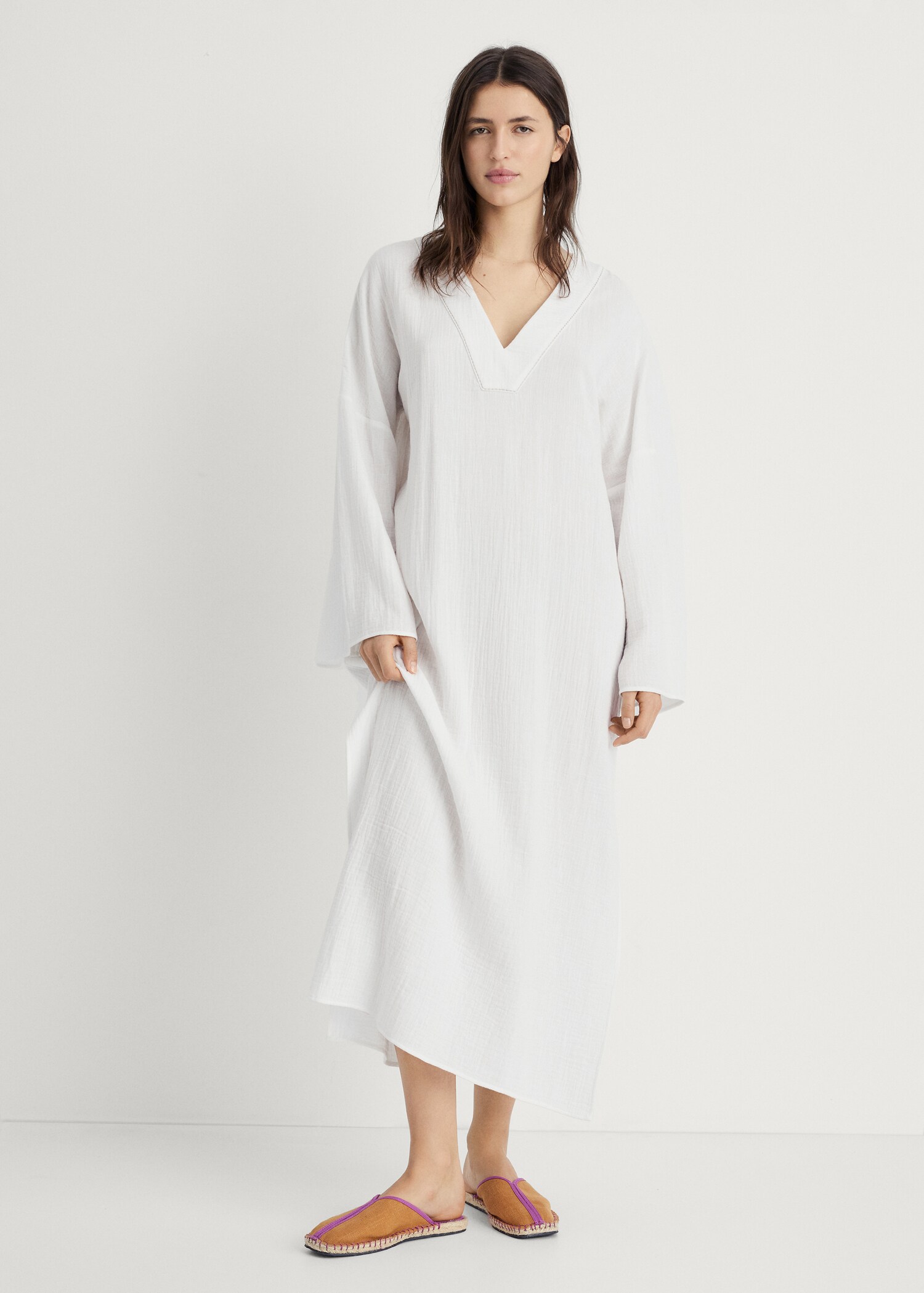 Oversized pyjama caftan - General plane