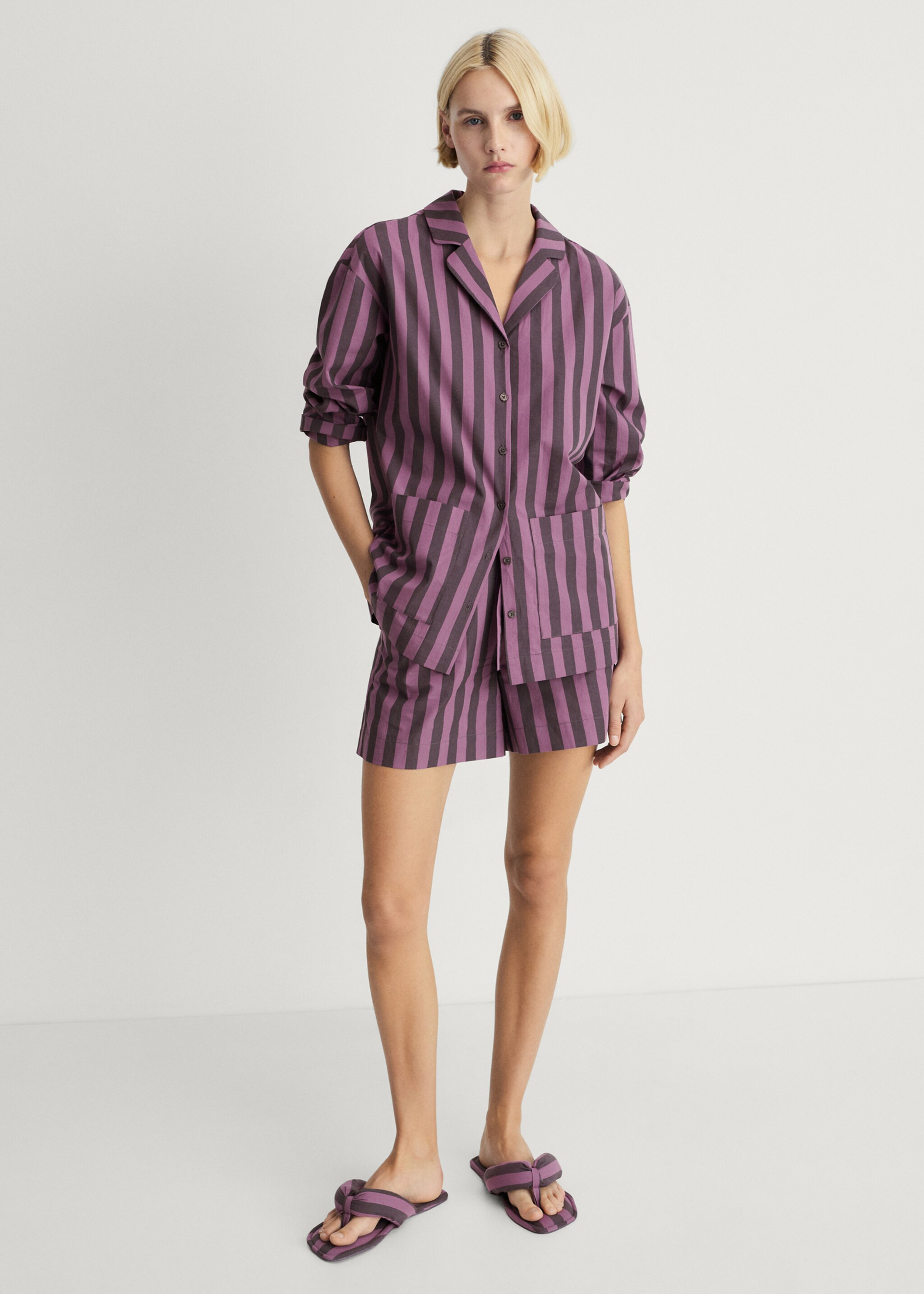 Two-tone woven striped long shirt - General plane, Plum. Ref: 87094066-00.