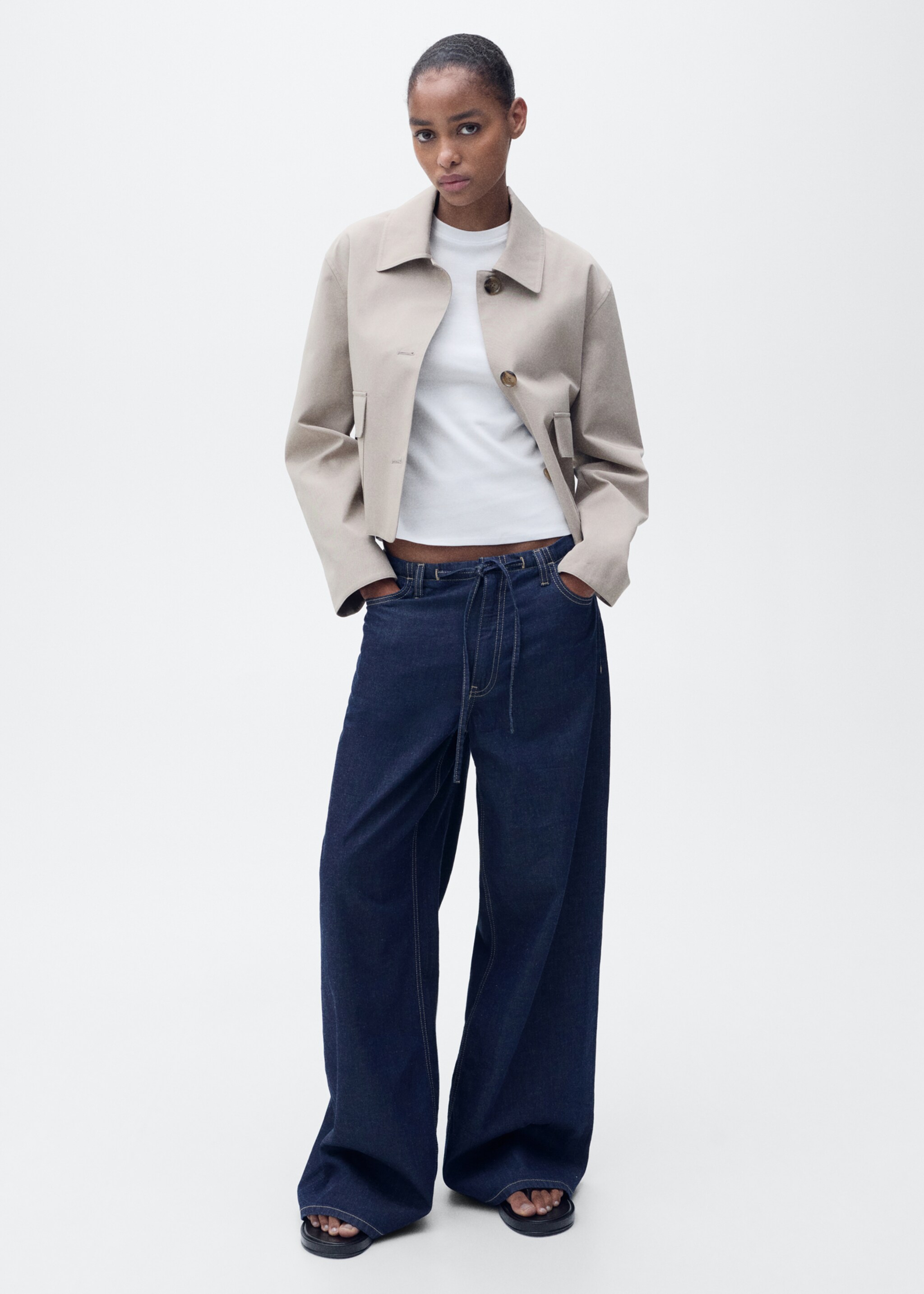 Samarreta cotó entallada - Pla general, Blanc. Ref: 87094088-00.