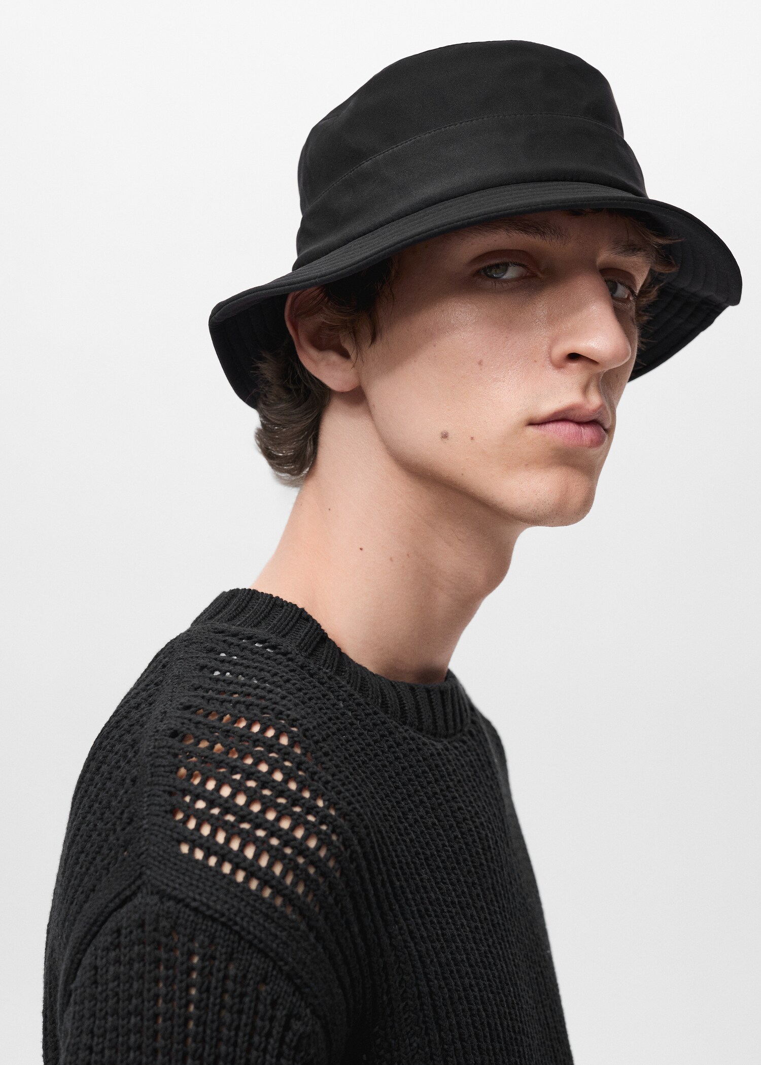 Bucket hat - General plane