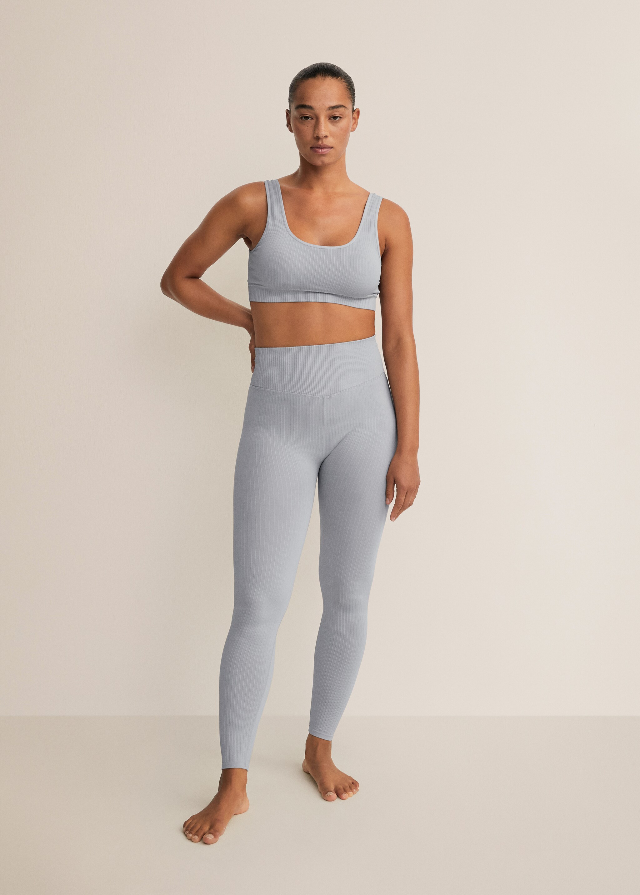 Seamless bra - General plane