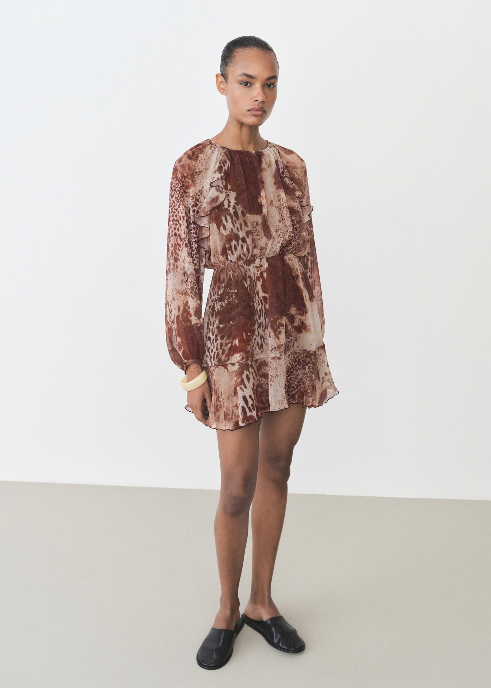 Vestido corto estampado volantes - General plane, Brown. Ref: 87095767-00.