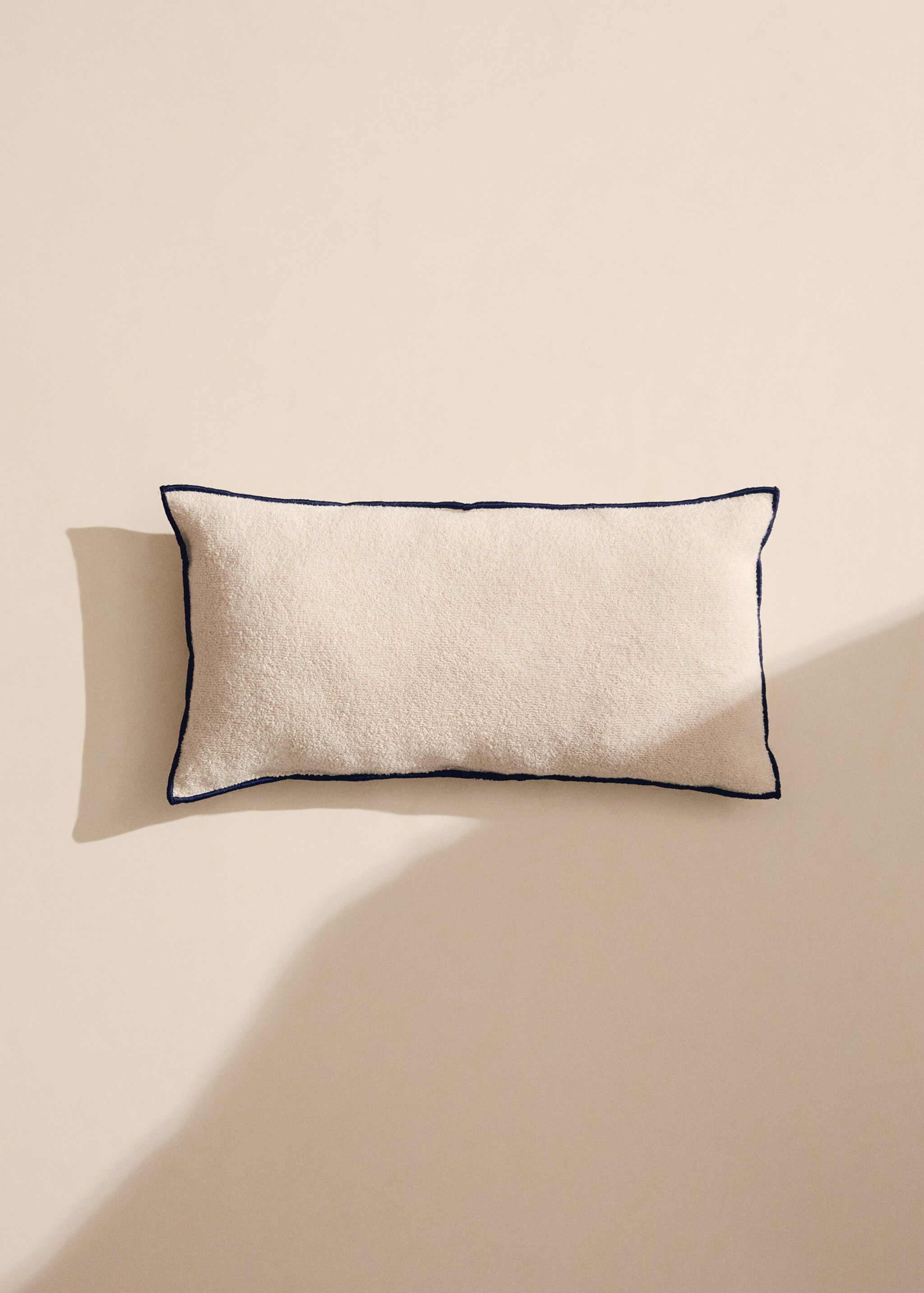 Towel-effect beach cushion cover 22x41 cm - General plane, Sand. Ref: 87096725-00.