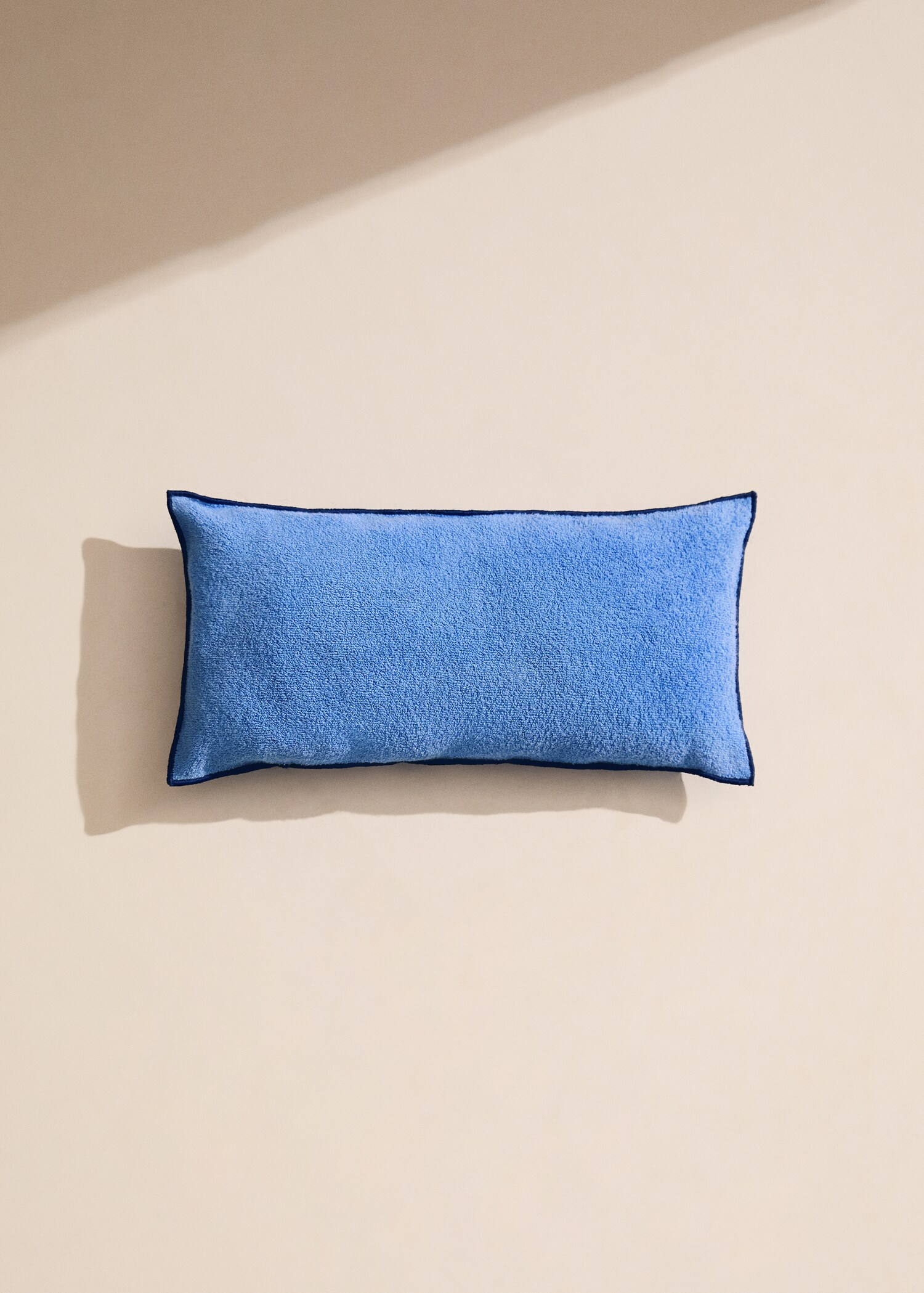 Towel-effect beach cushion cover 22x41 cm - General plane