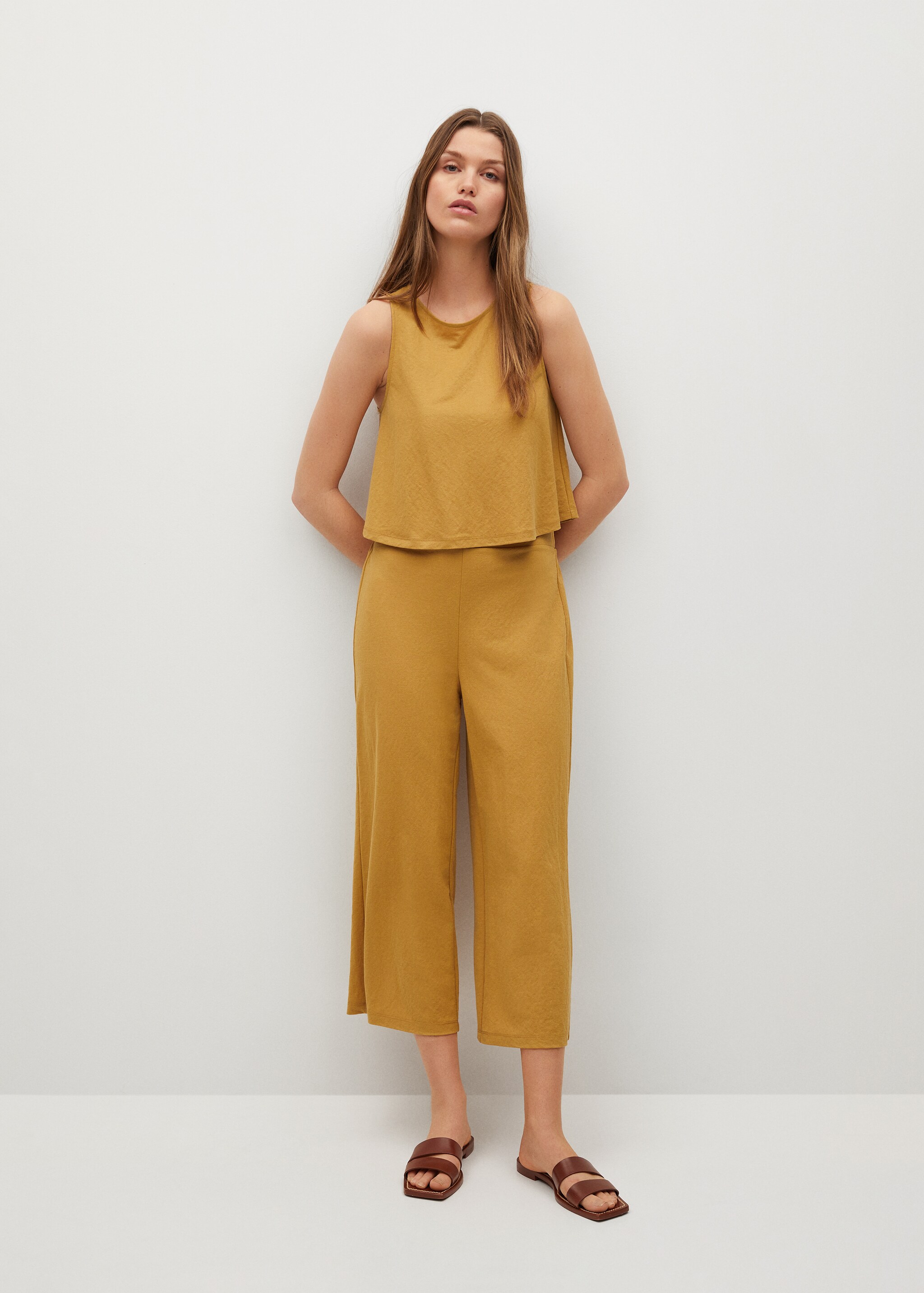 Pantalón culotte fluido - Plano general