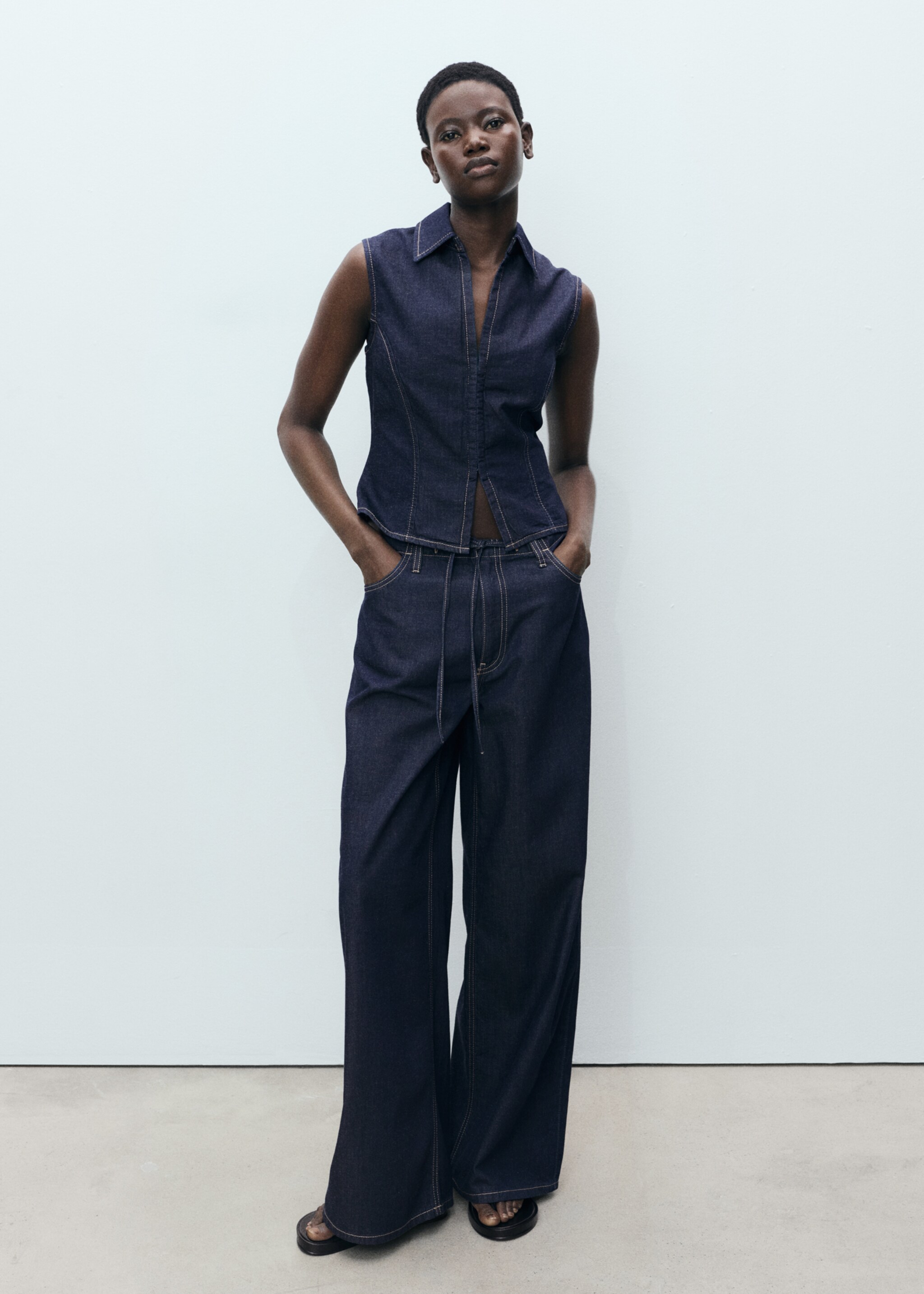 Figurnära denimtopp - Allmän bild, Blå. Ref: 87097175-00.