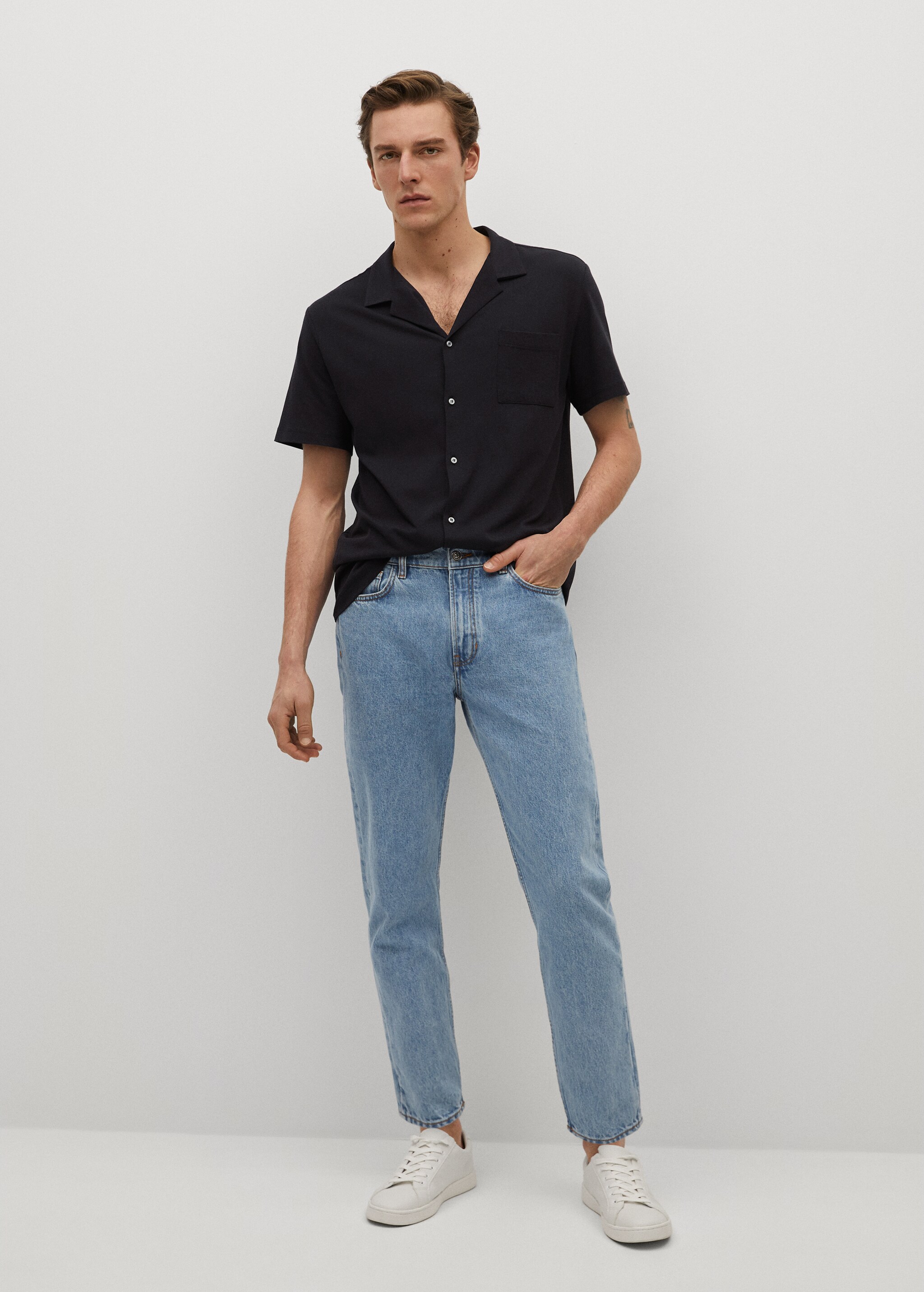 Cotton knit shirt - General plane