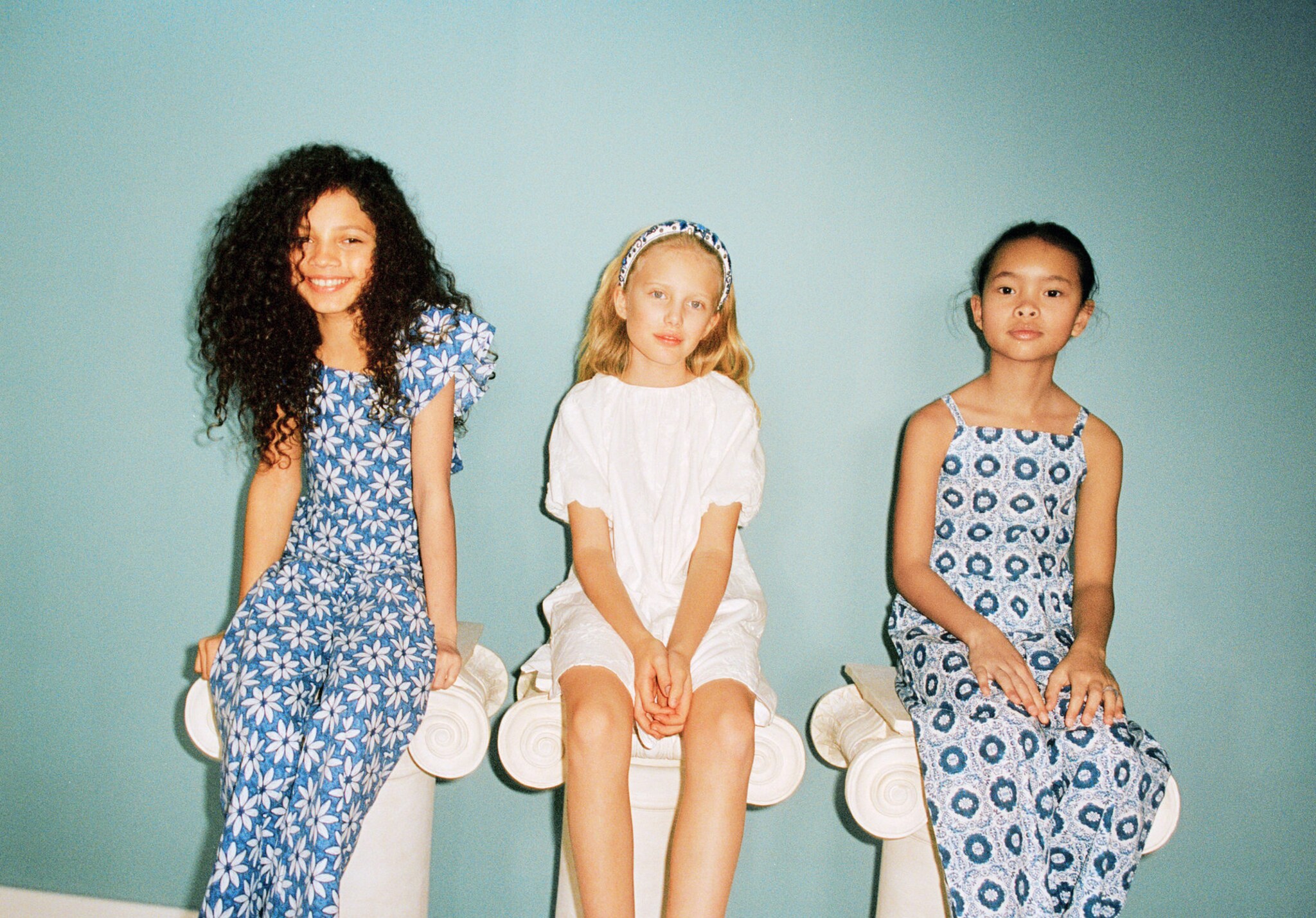 Granota flors obertura esquena - Pla panoràmic